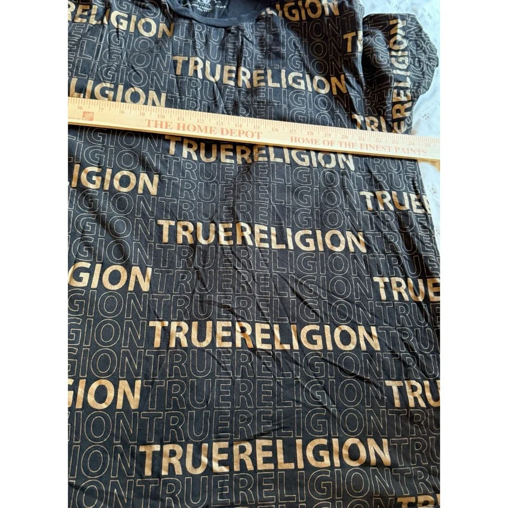 True Religion Shirt Mens 3XL Black Gold Logo All Over Text Pullover
